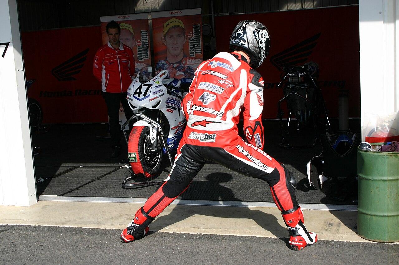 MotoGP谈判罚:尺度之争背后的逻辑(商业市场视角)